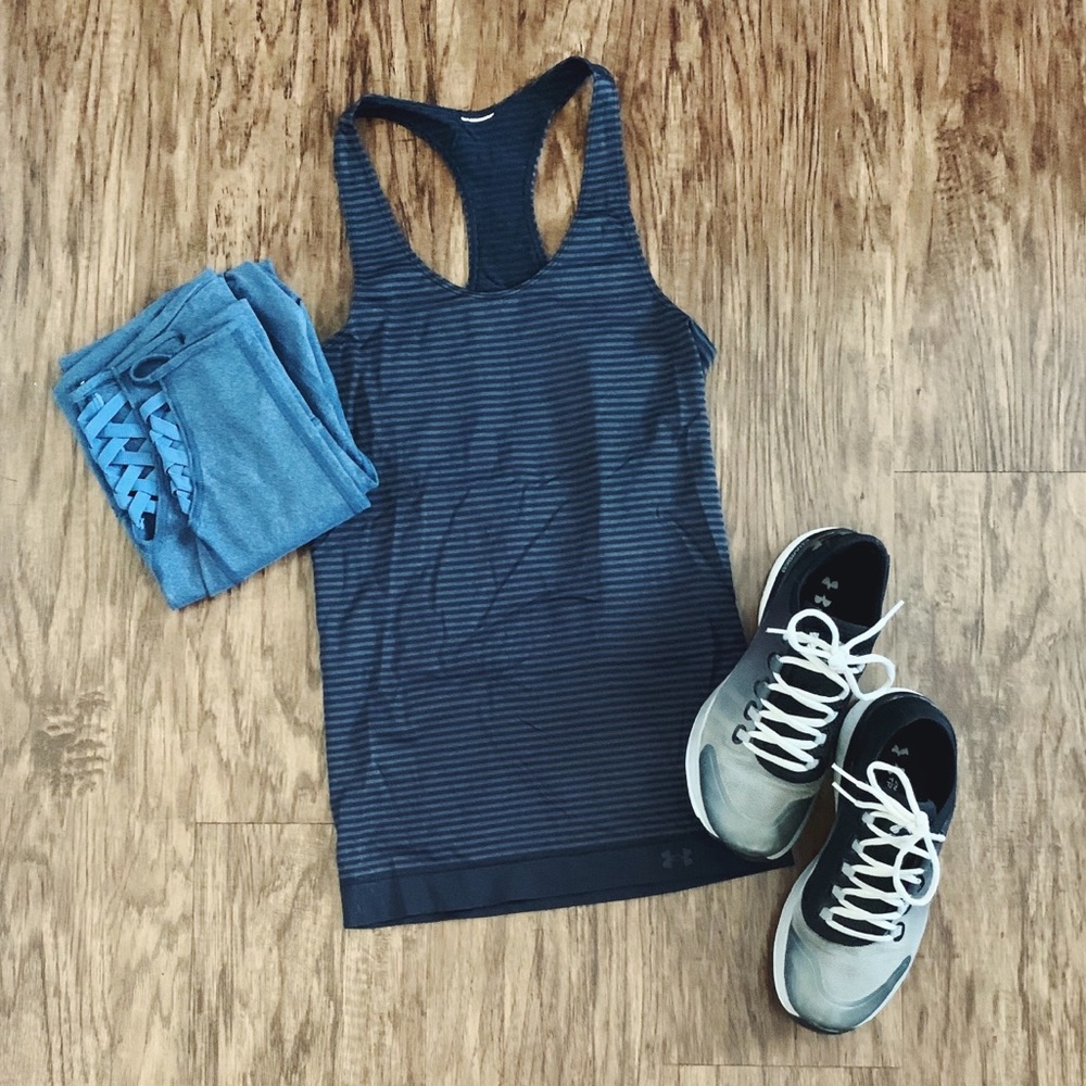 Women’s UA tank